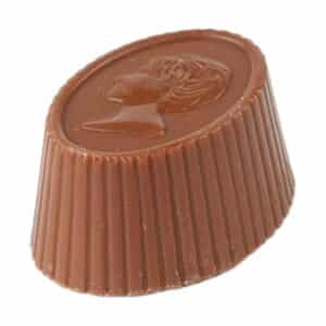 Maison Chuques Allard est un grossiste en confiserie, chocolat et biscuit à destination des professionnels. Cachet est un caramel beurre salé enrobé de chocolat au lait.
